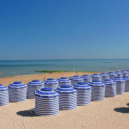 Le De La - 2ch, 2 Sdb - Terrasse - Deco De Charme - 500m Casa de Férias