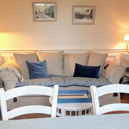 Le De La - 2ch, 2 Sdb - Terrasse - Deco De Charme - 500m Casa de Férias Cabourg