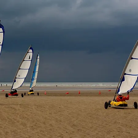 Le De La - 2ch, 2 Sdb - Terrasse - Deco De Charme - 500m * Cabourg