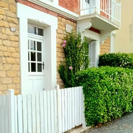 Casa de Férias Le De La - 2ch, 2 Sdb - Terrasse - Deco De Charme - 500m Cabourg